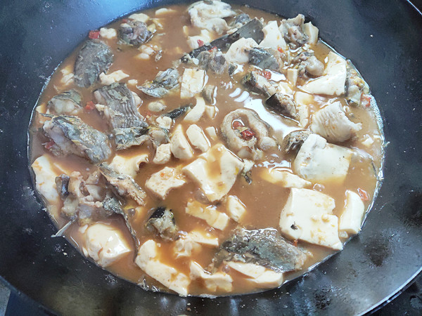 鯰魚燒豆腐的做法-咸鮮味燒菜譜-易網健康養生網 鯰魚燒豆腐的做法-咸鮮味燒菜譜