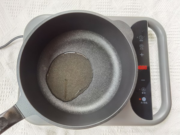 微辣鮮嫩的下飯菜,青紅椒炒肉絲的做法-咸鮮味炒菜譜-易網健康養生網 微辣鮮嫩的下飯菜,青紅椒炒肉絲的做法-咸鮮味炒菜譜