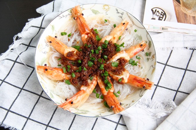 蒜泥粉絲蒸蝦的做法-蒜香味蒸菜譜