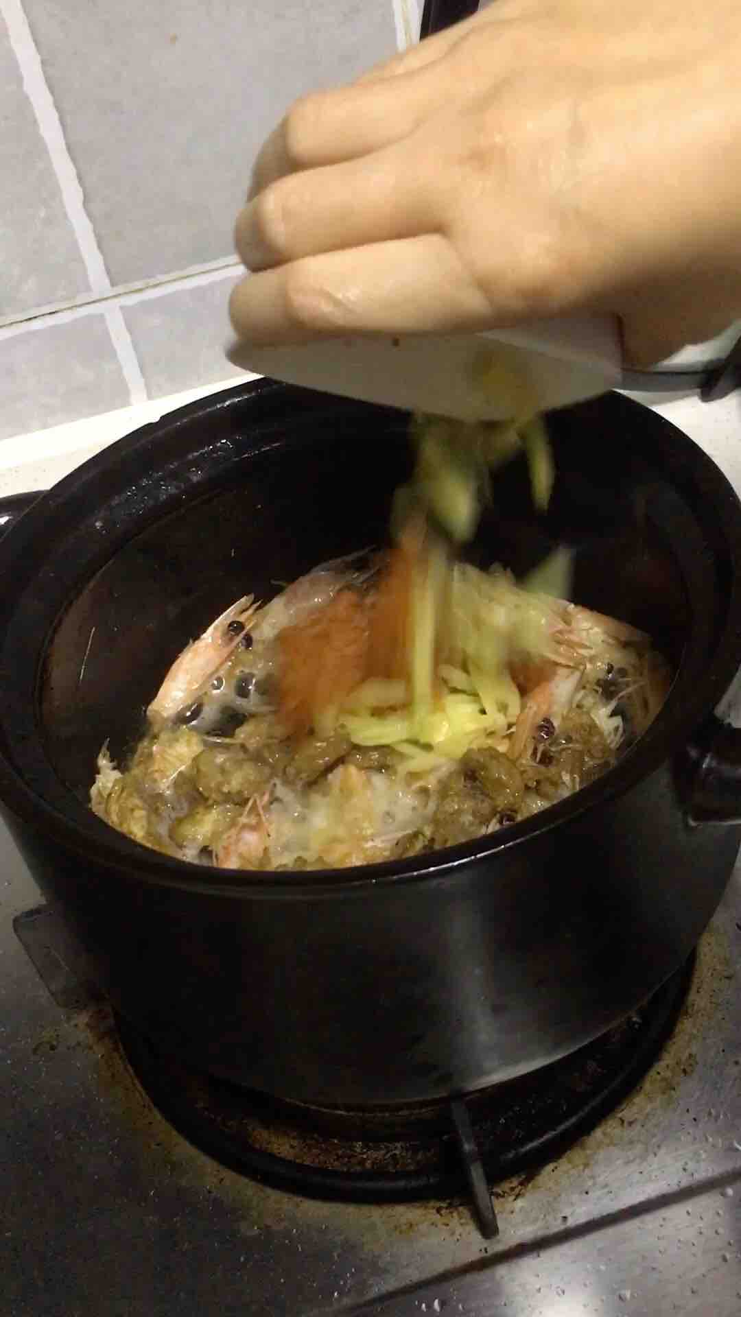 家庭自制燜鍋的做法-家常味燜菜譜-易網(wǎng)健康養(yǎng)生網(wǎng) 家庭自制燜鍋的做法-家常味燜菜譜