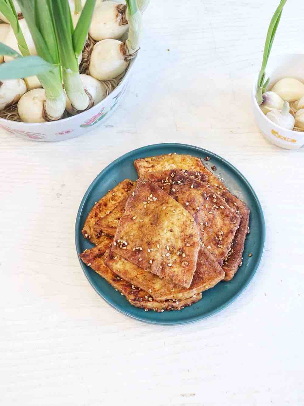 煎豆腐的做法-家常味煎菜譜