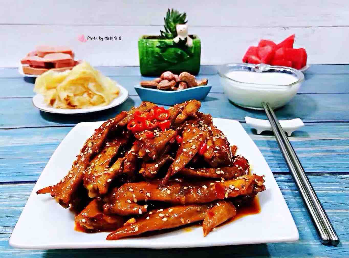 香辣雞翅尖的做法-香辣味燉菜譜-易網健康養生網 香辣雞翅尖的做法-香辣味燉菜譜