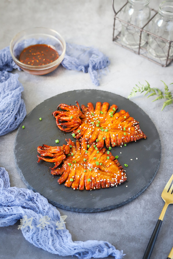 醬烤魷魚的做法-家常味烤菜譜