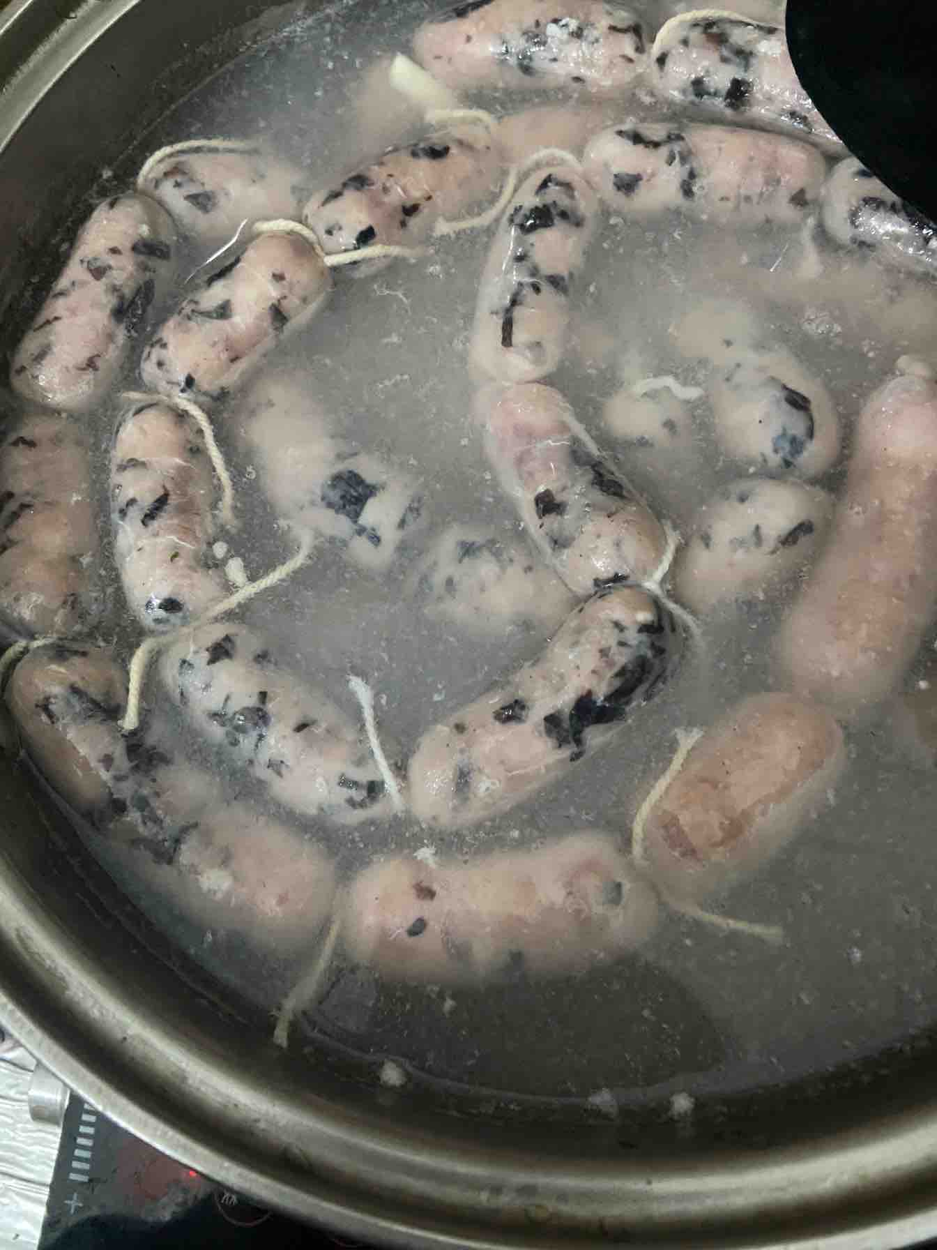 放心腸自己造再也不用去買烤腸~脆皮腸的做法-其它口味煮菜譜-易網健康養生網 放心腸自己造再也不用去買烤腸~脆皮腸的做法-其它口味煮菜譜