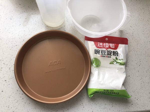 黯然銷魂炒涼粉【附豌豆涼粉制作方法】的做法-香辣味炒菜譜-易網(wǎng)<a href=http://www.jsjjzhkt.cn/ target=_blank class=infotextkey>健康養(yǎng)生</a>網(wǎng) 黯然銷魂炒涼粉【附豌豆涼粉制作方法】的做法-香辣味炒菜譜