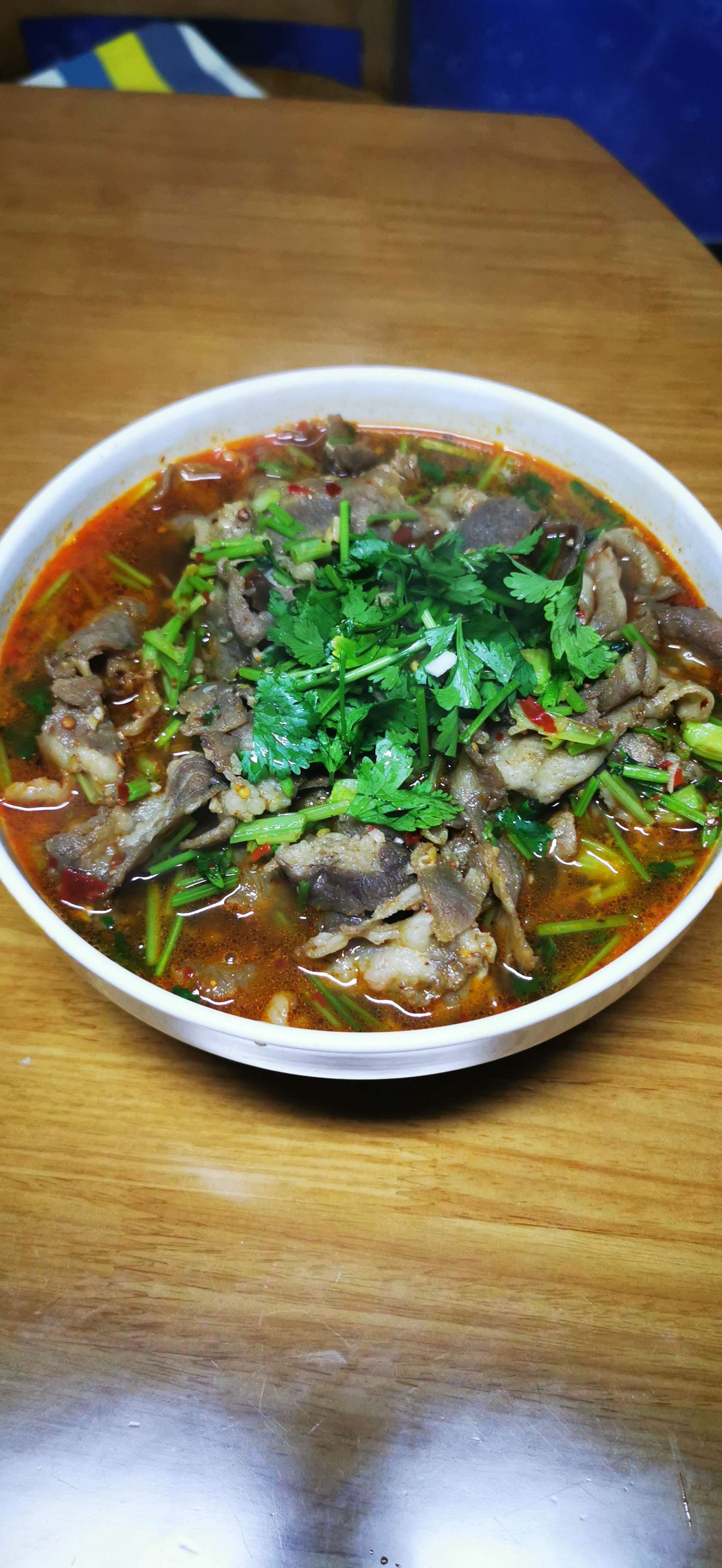 肥牛粉絲煲的做法-香辣味煮菜譜-易網健康養生網 肥牛粉絲煲的做法-香辣味煮菜譜