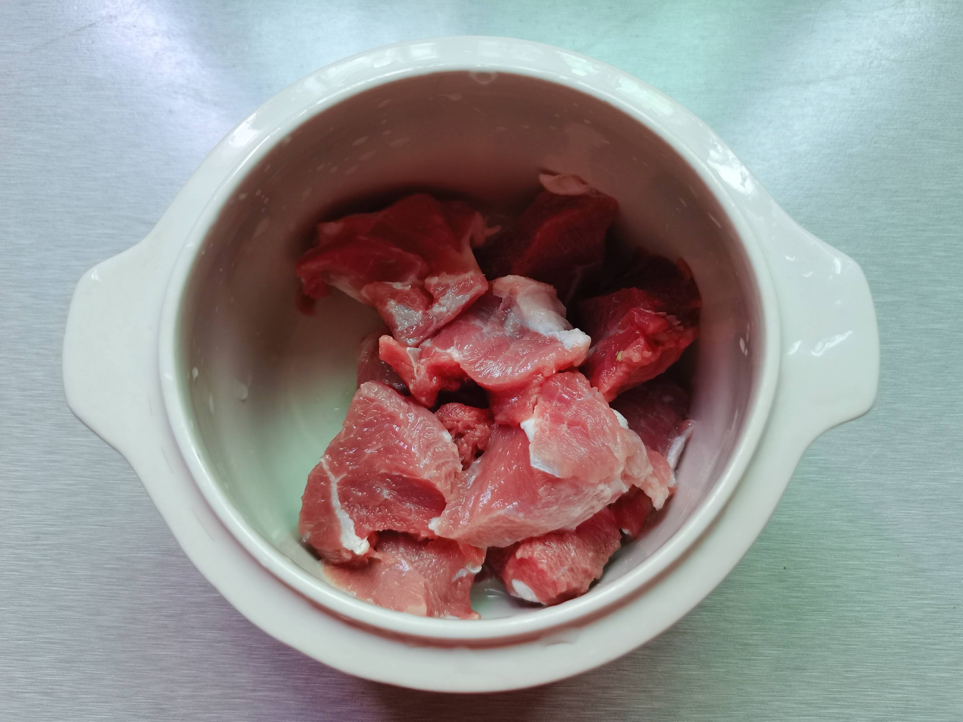 石橄欖燉肉的做法-家常味燉菜譜-易網健康養生網 石橄欖燉肉的做法-家常味燉菜譜