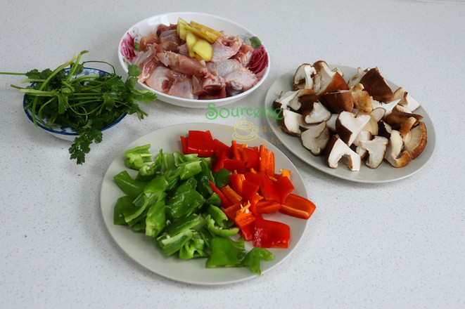 開胃下飯的黃燜雞的做法-醬香味燉菜譜-易網健康養生網 開胃下飯的黃燜雞的做法-醬香味燉菜譜