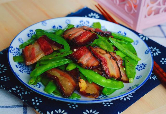 臘肉炒荷蘭豆的做法-咸鮮味炒菜譜