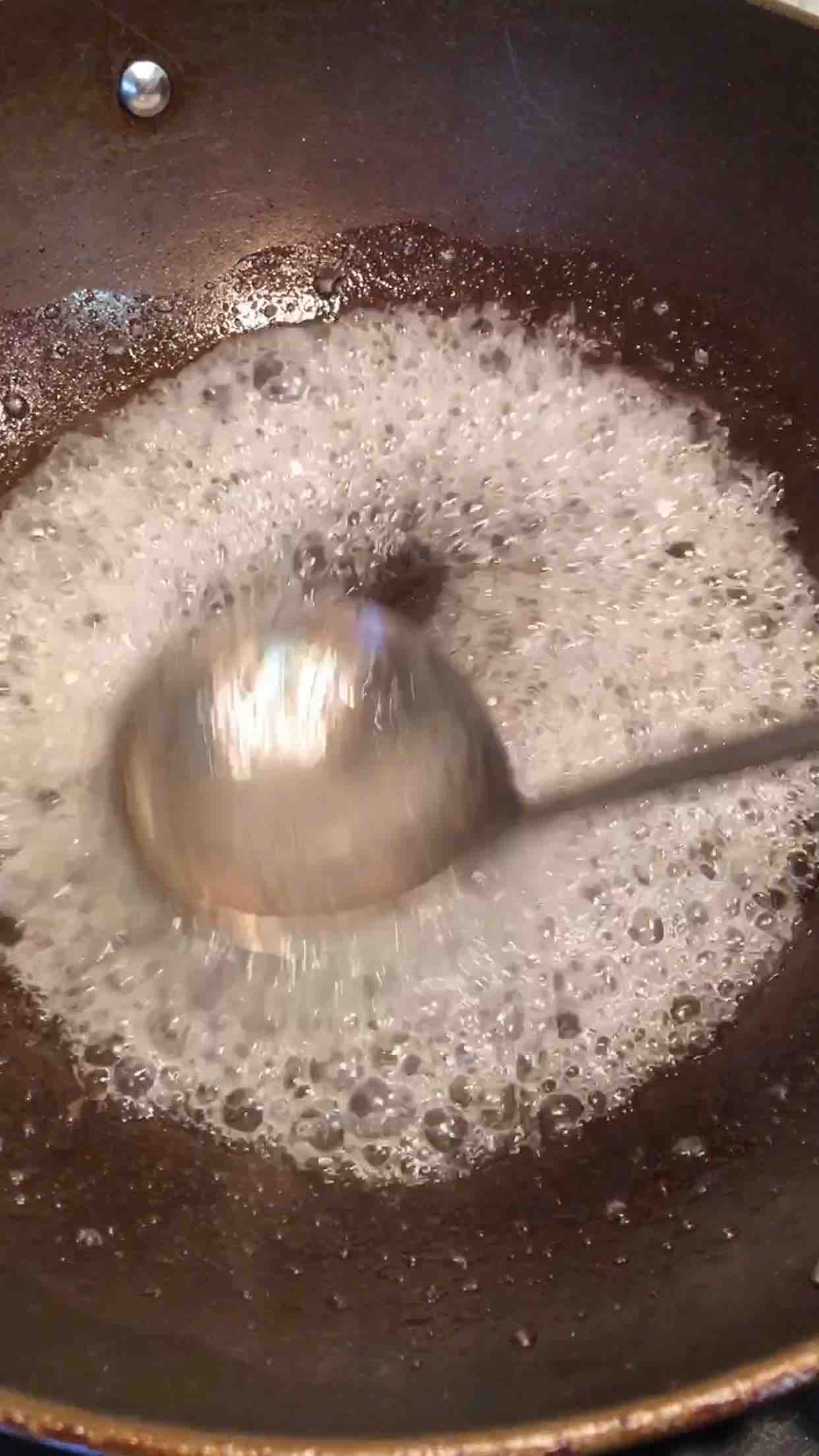 醬鹵牛窩骨的做法-香辣味煮菜譜-易網健康養生網 醬鹵牛窩骨的做法-香辣味煮菜譜