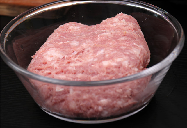 一口一個肉丸子,孩子都不挑食了的做法-家常味蒸菜譜-易網<a href=http://www.jsjjzhkt.cn/ target=_blank class=infotextkey>健康養生</a>網 一口一個肉丸子,孩子都不挑食了的做法-家常味蒸菜譜