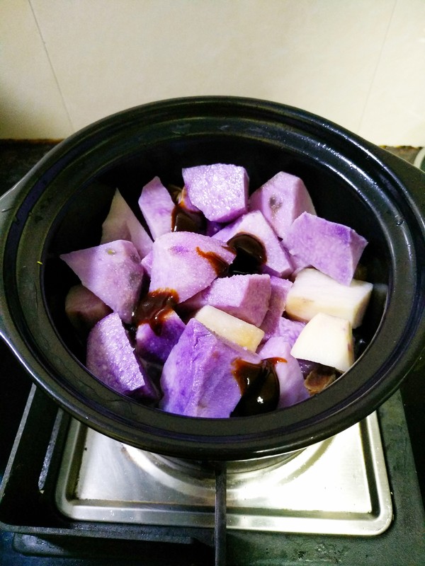 家鄉(xiāng)的美食~~臘肉大暑煲的做法-家常味煲菜譜-易網(wǎng)健康養(yǎng)生網(wǎng) 家鄉(xiāng)的美食~~臘肉大暑煲的做法-家常味煲菜譜