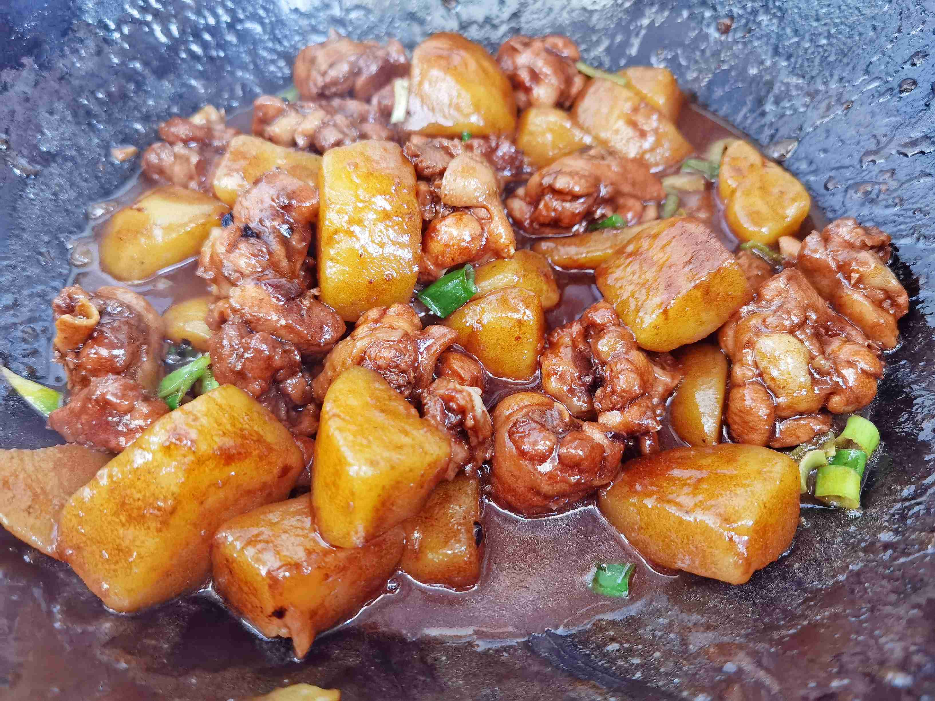 懶人版蔥油雞腿,做法簡單,鮮嫩多汁超下飯的做法-咸鮮味燉菜譜-易網健康養生網 懶人版蔥油雞腿,做法簡單,鮮嫩多汁超下飯的做法-咸鮮味燉菜譜