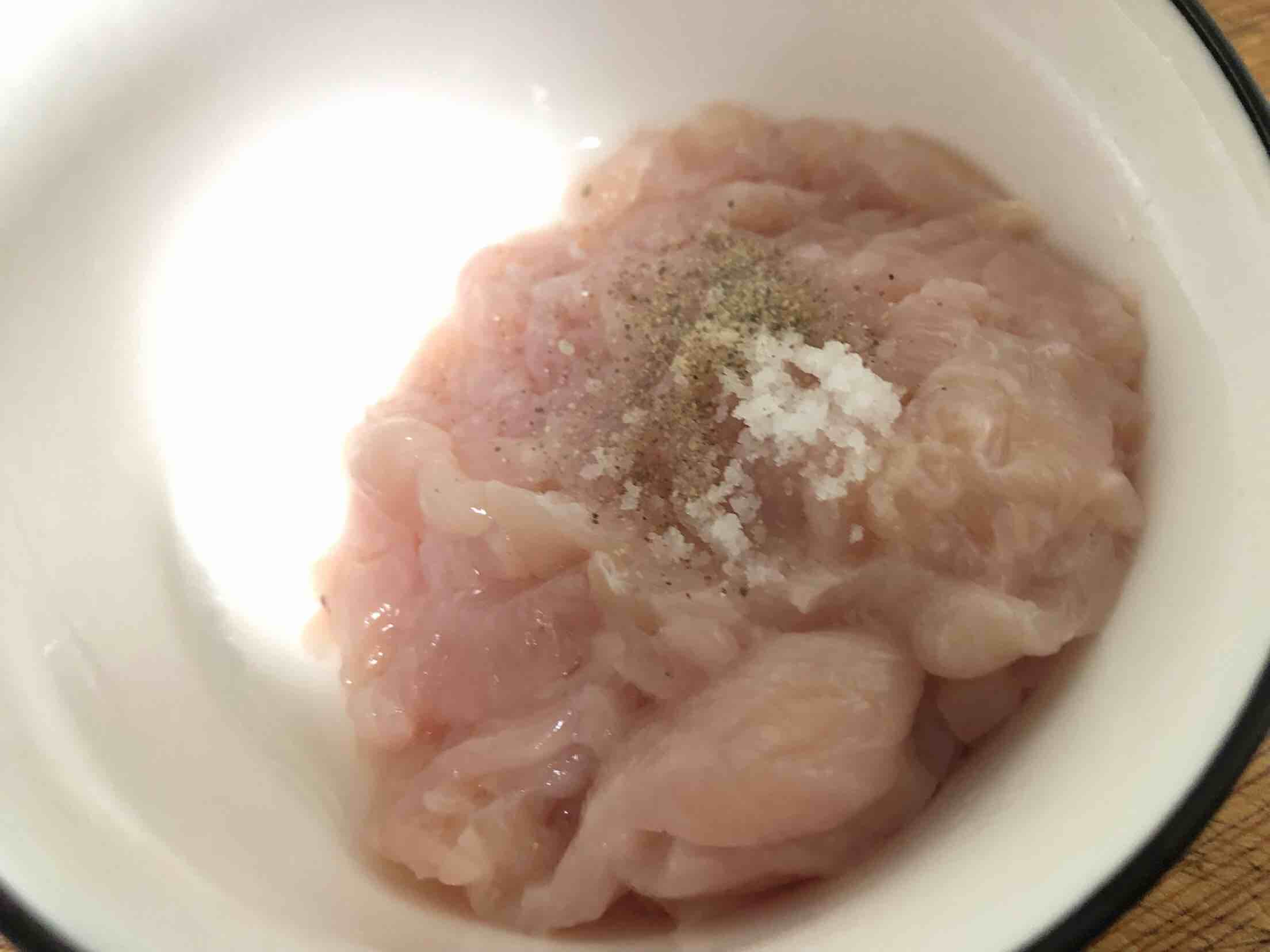 茭瓜炒雞絲的做法-家常味炒菜譜-易網健康養生網 茭瓜炒雞絲的做法-家常味炒菜譜