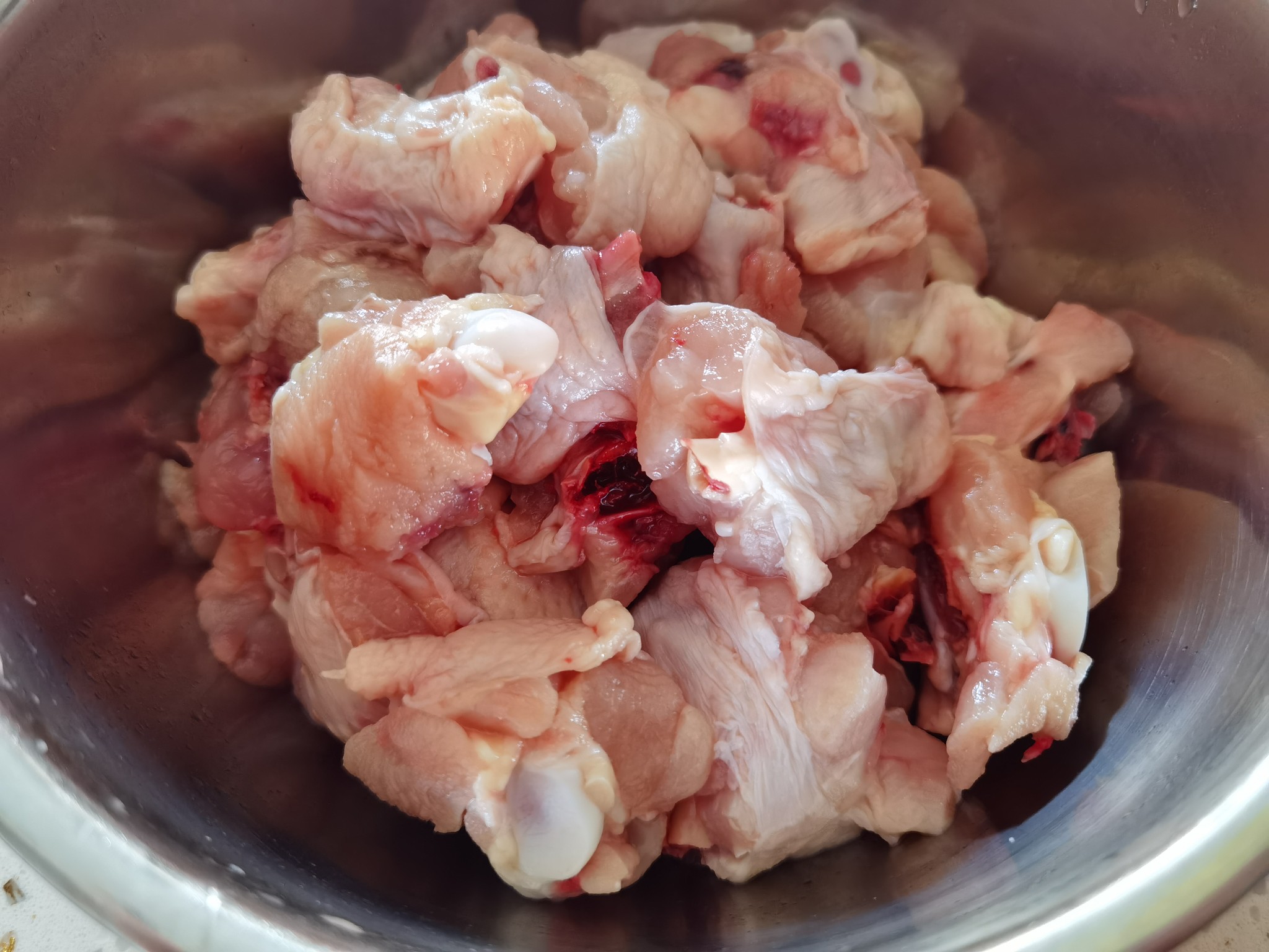 懶人版蔥油雞腿,做法簡單,鮮嫩多汁超下飯的做法-咸鮮味燉菜譜-易網<a href=http://www.jsjjzhkt.cn/ target=_blank class=infotextkey>健康養生</a>網 懶人版蔥油雞腿,做法簡單,鮮嫩多汁超下飯的做法-咸鮮味燉菜譜