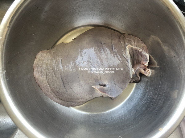 香嫩炒豬肝的做法-家常味炒菜譜-易網(wǎng)<a href=http://www.jsjjzhkt.cn/ target=_blank class=infotextkey>健康養(yǎng)生</a>網(wǎng) 香嫩炒豬肝的做法-家常味炒菜譜