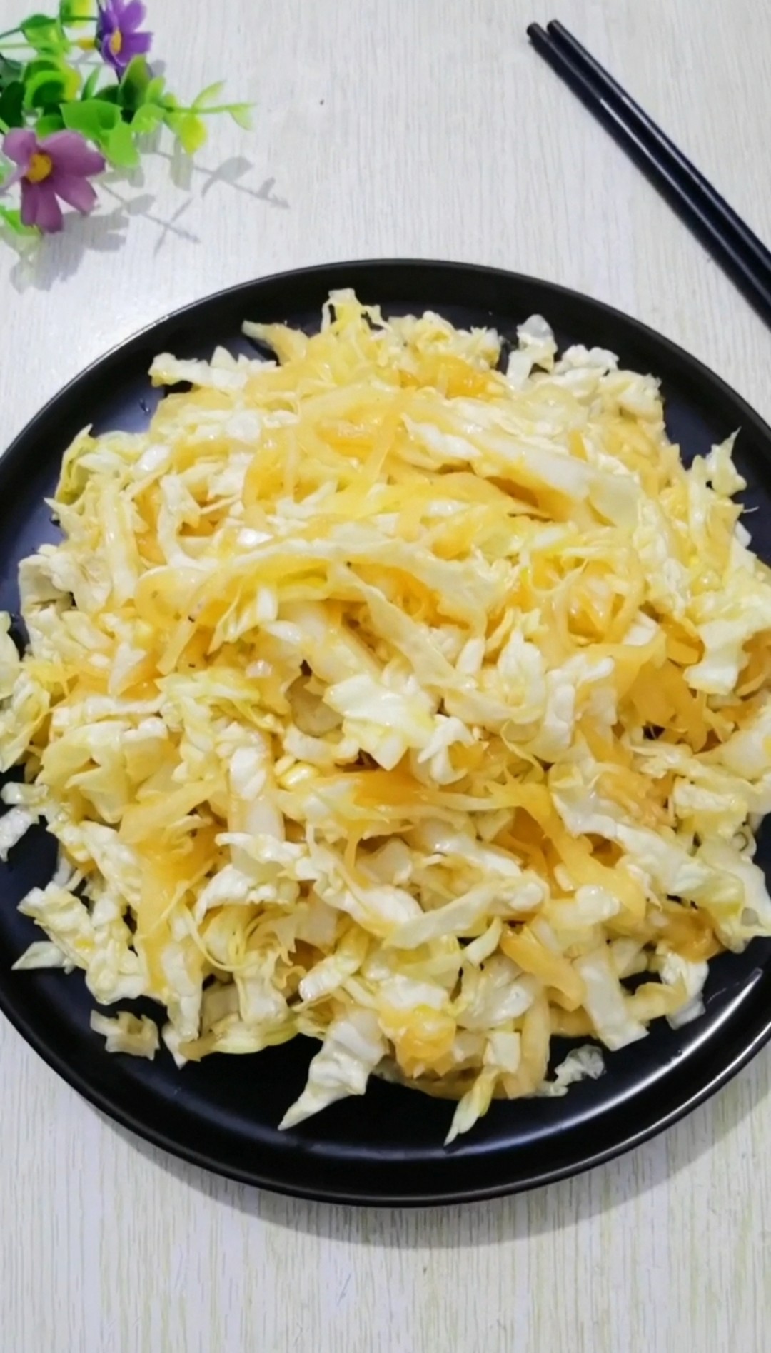 涼拌白菜絲的做法-咸鮮味拌菜譜