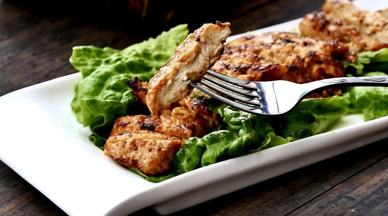 #冬至大如年#香煎雞脯的做法-咸鮮味煎菜譜-易網健康養生網 #冬至大如年#香煎雞脯的做法-咸鮮味煎菜譜