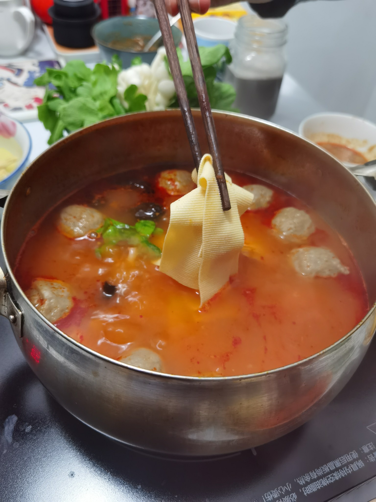 番茄牛腩涮涮鍋，冬天吃再適合不過了的做法-茄汁味煮菜譜