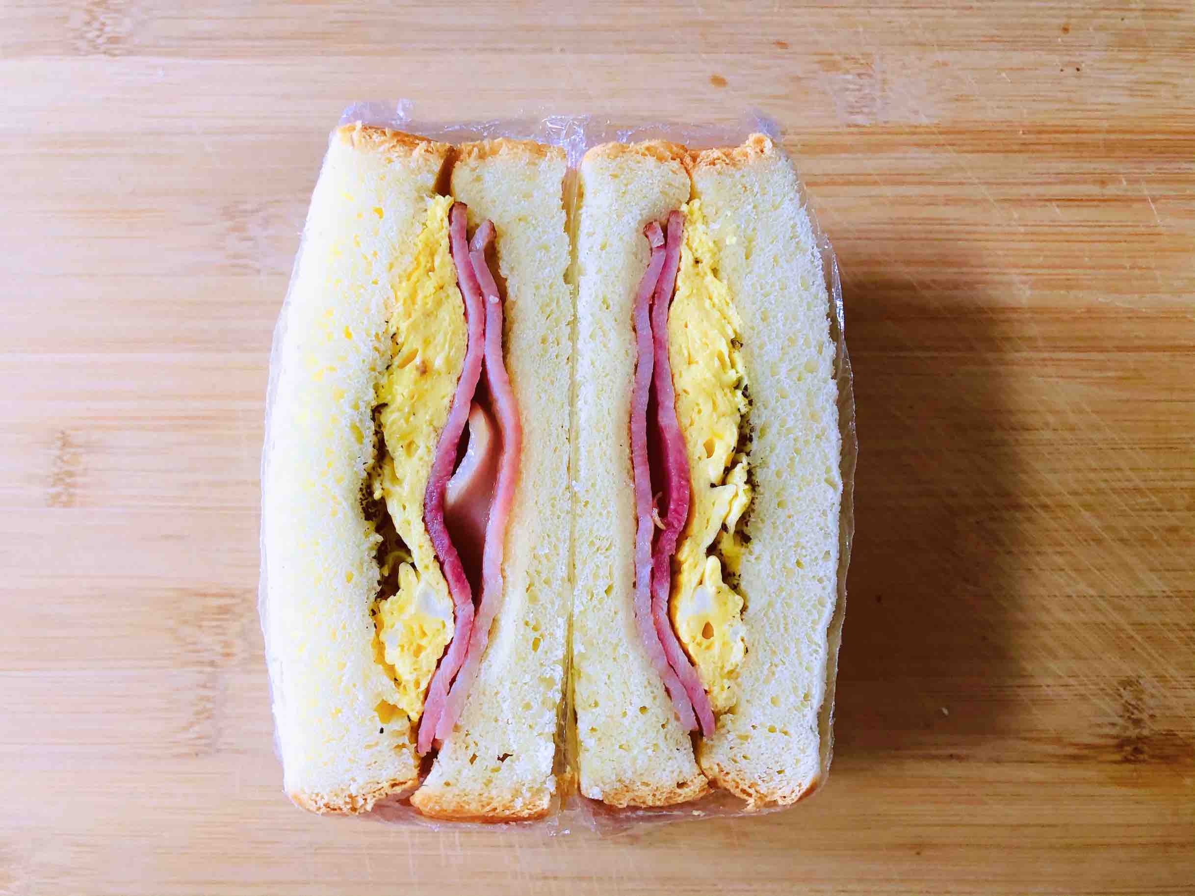 五分鐘早餐，培根煎蛋三明治的做法-咸鮮味其它工藝菜譜