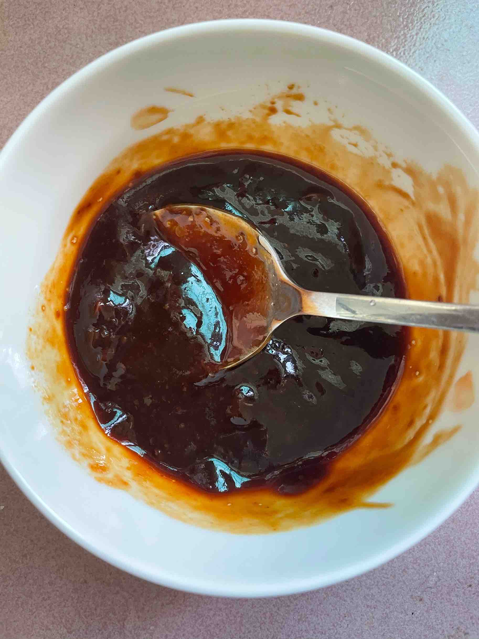 三汁燜鍋的做法-醬香味燜菜譜-易網健康養生網 三汁燜鍋的做法-醬香味燜菜譜