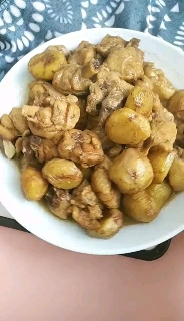 冬季，遇到這菜別錯過，軟爛鮮香又滋補的做法-家常味燉菜譜