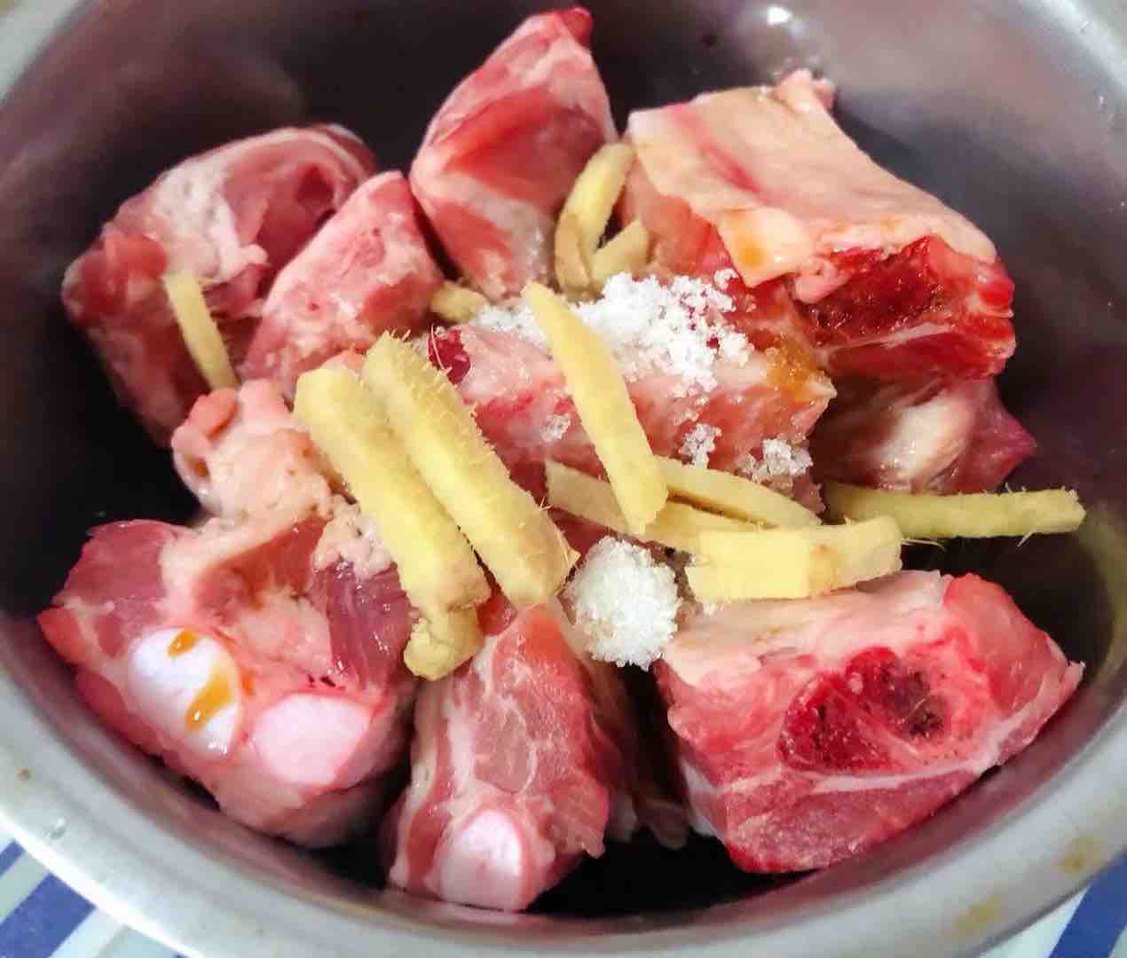 糯米排骨蒸玉米的做法-咸鮮味蒸菜譜