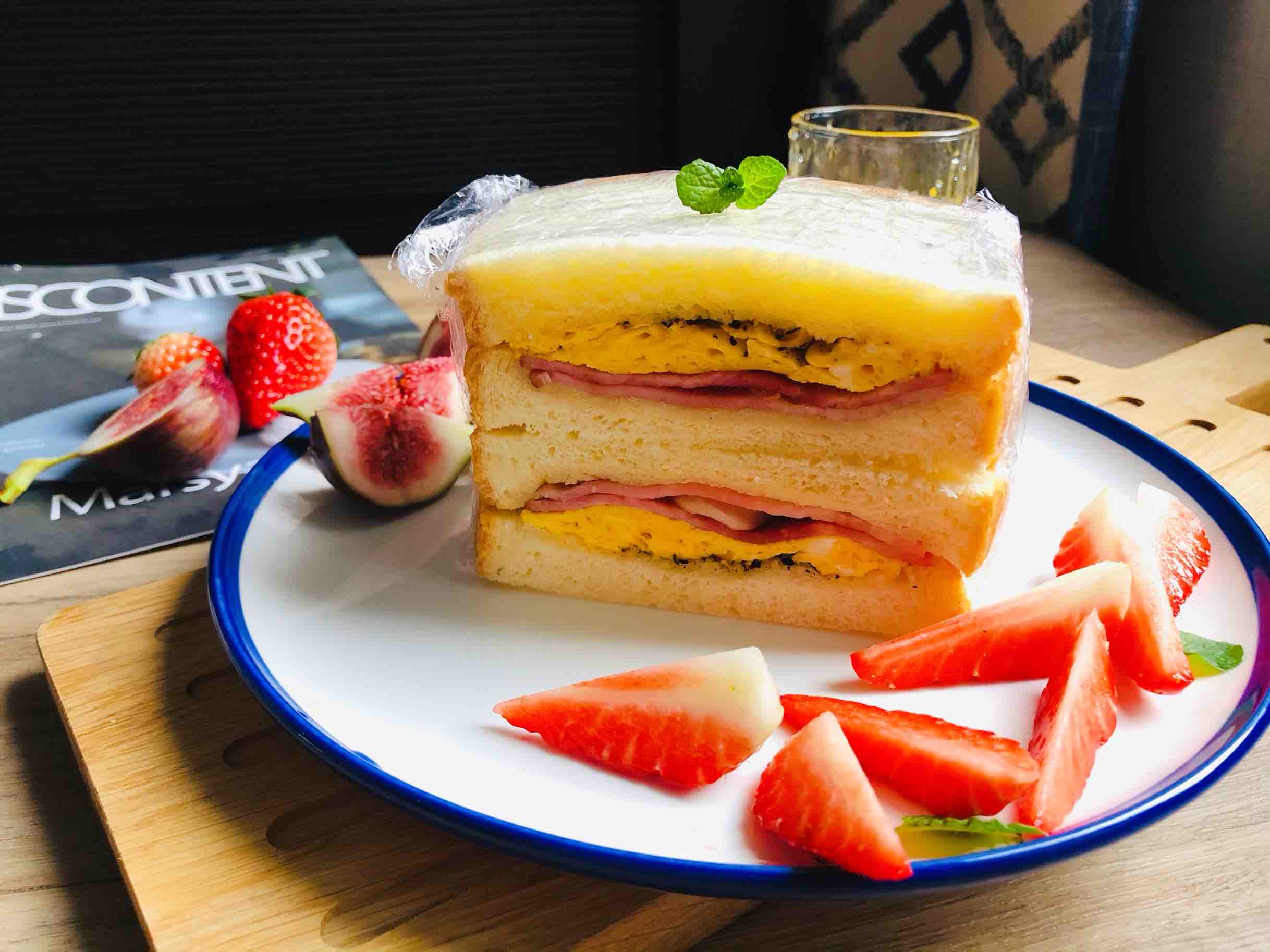 五分鐘早餐，培根煎蛋三明治的做法-咸鮮味其它工藝菜譜