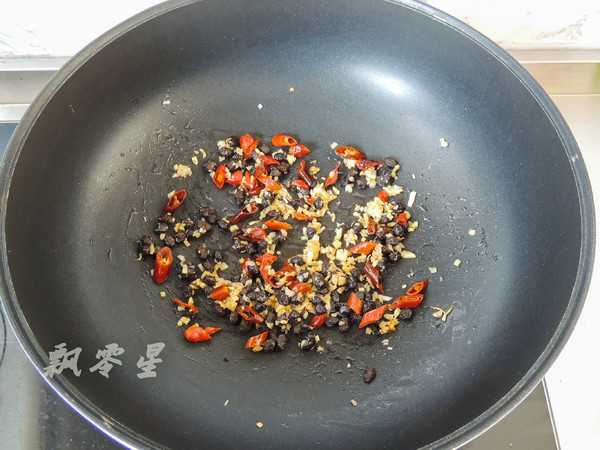 豉香蒸臘魚，咸香適口超下飯的做法-家常味蒸菜譜