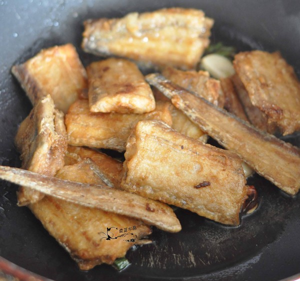 #冬至大如年#紅燒帶魚的做法-家常味燒菜譜-易網健康養生網 #冬至大如年#紅燒帶魚的做法-家常味燒菜譜