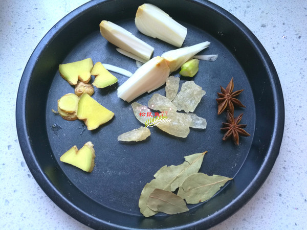 鮮香下飯,無辣版大盤雞的做法-家常味炒菜譜-易網(wǎng)健康養(yǎng)生網(wǎng) 鮮香下飯,無辣版大盤雞的做法-家常味炒菜譜