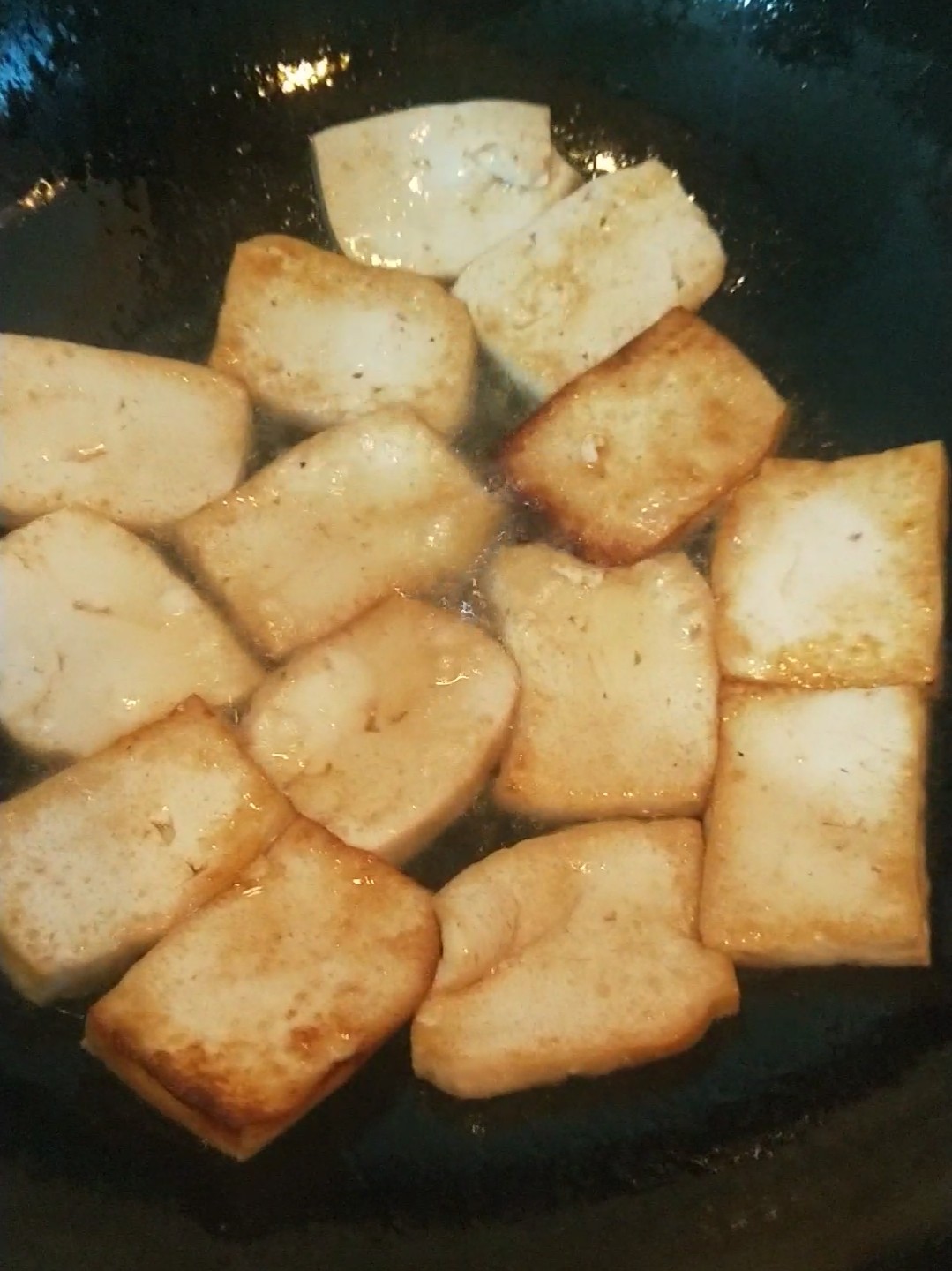 香煎豆腐的做法-家常味煎菜譜-易網健康養生網 香煎豆腐的做法-家常味煎菜譜
