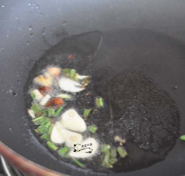 #冬至大如年#紅燒帶魚的做法-家常味燒菜譜-易網健康養生網 #冬至大如年#紅燒帶魚的做法-家常味燒菜譜