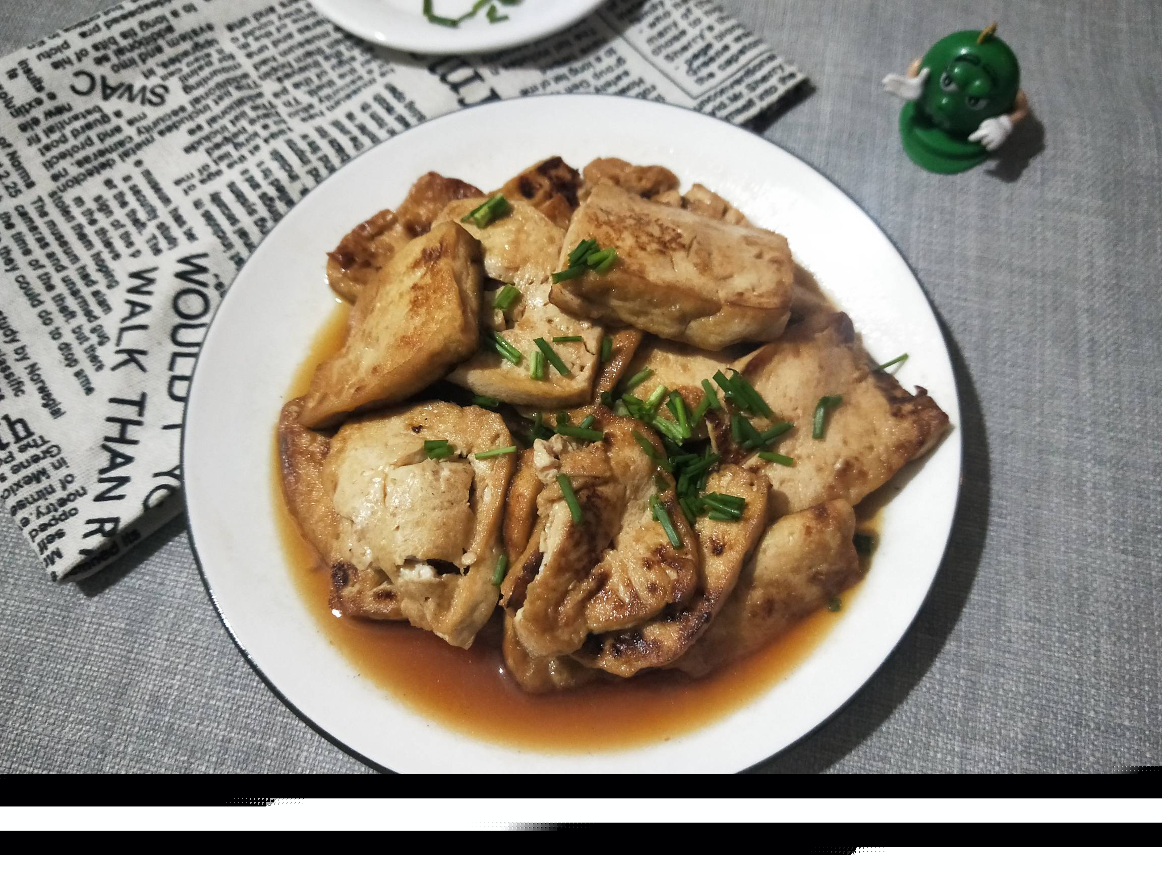 香煎豆腐的做法-家常味煎菜譜-易網健康養生網 香煎豆腐的做法-家常味煎菜譜