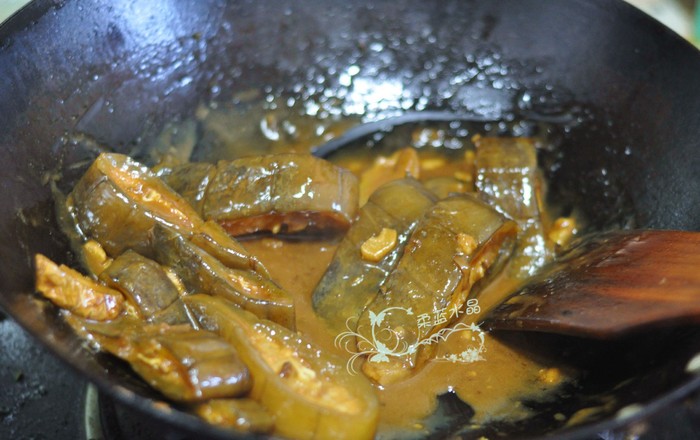 #冬至大如年#紅燒鱷魚尾的做法-家常味燒菜譜-易網(wǎng)健康養(yǎng)生網(wǎng) #冬至大如年#紅燒鱷魚尾的做法-家常味燒菜譜