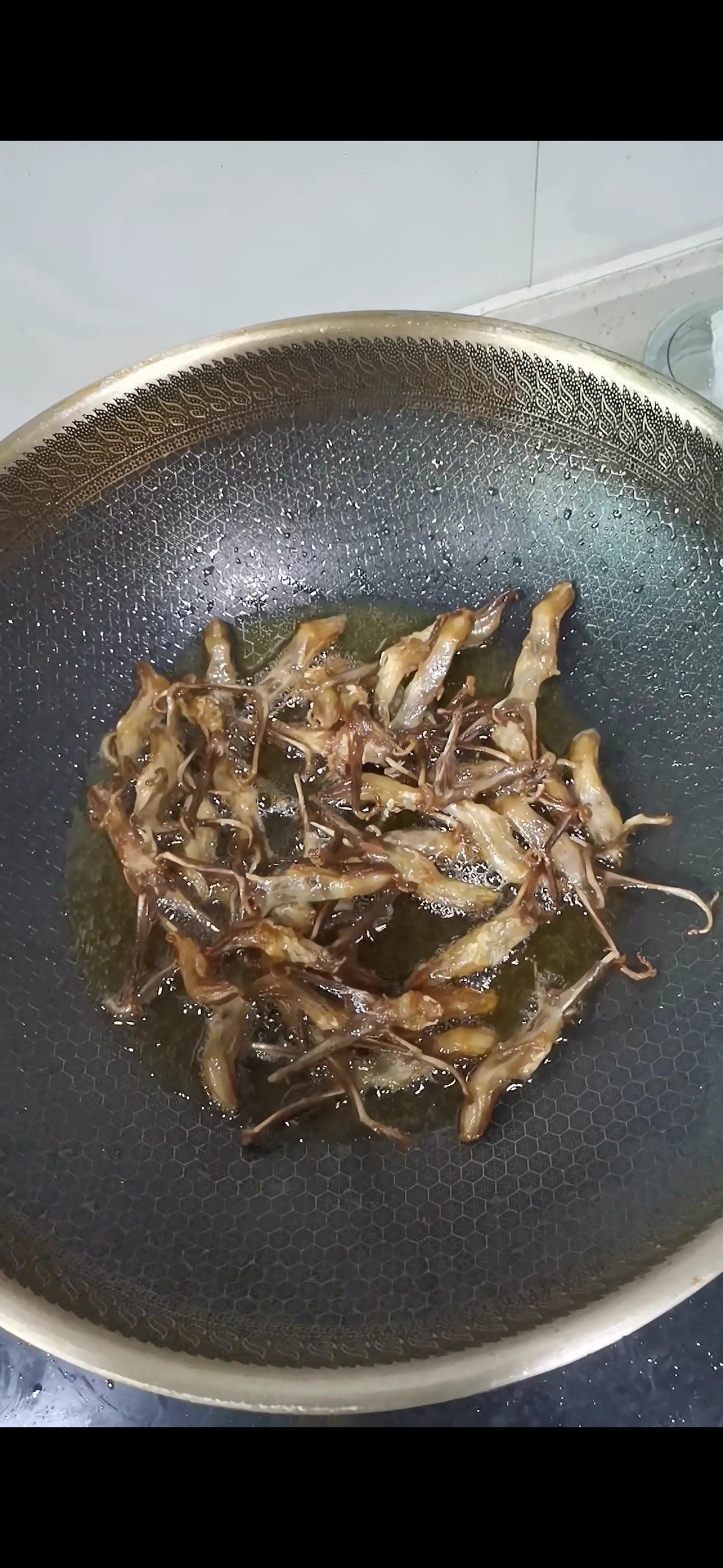 椒鹽鴨舌的做法-椒麻味炒菜譜-易網(wǎng)健康養(yǎng)生網(wǎng) 椒鹽鴨舌的做法-椒麻味炒菜譜