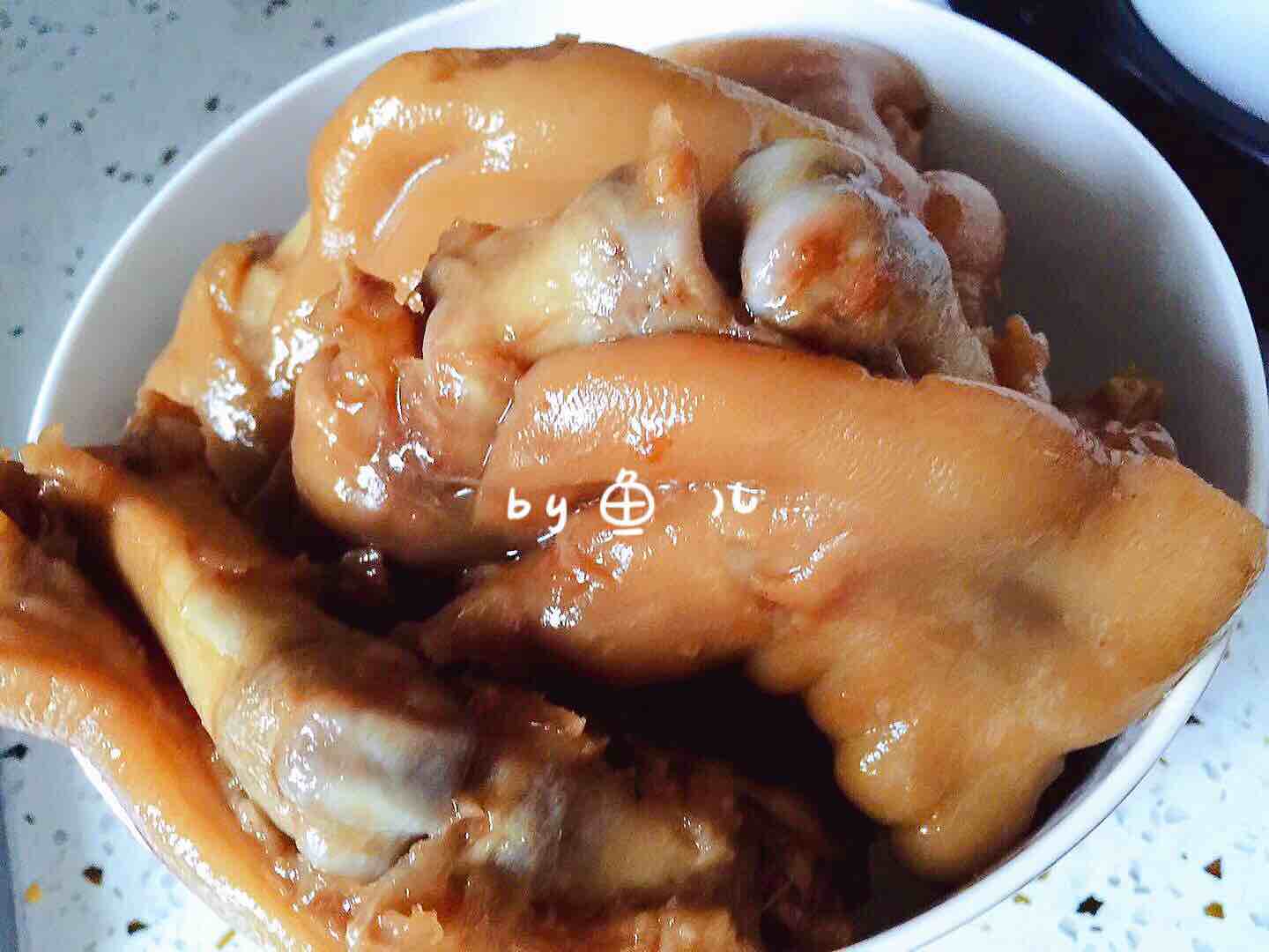 烤豬蹄的做法-香辣味烤菜譜-易網(wǎng)健康養(yǎng)生網(wǎng) 烤豬蹄的做法-香辣味烤菜譜