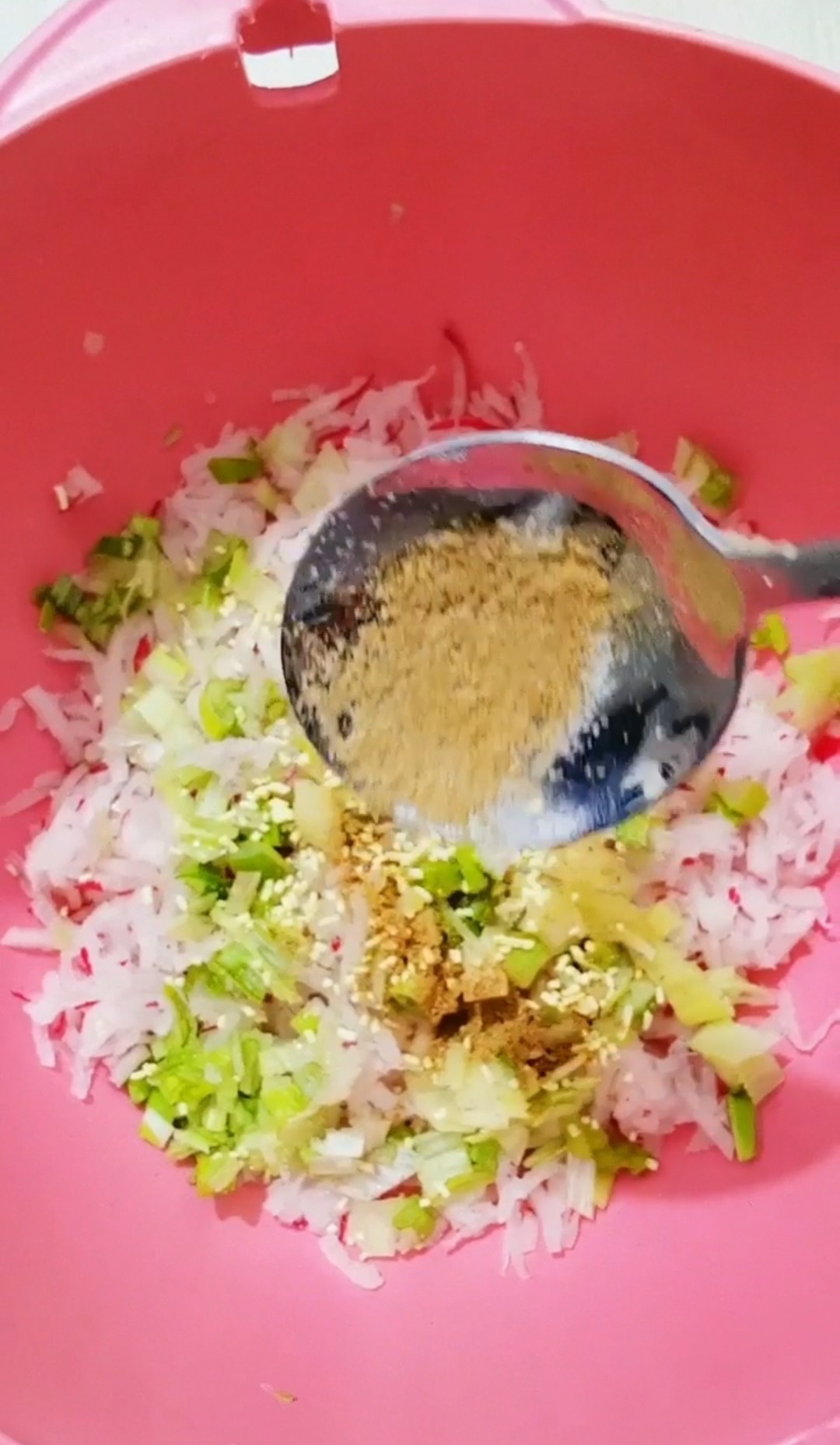 大蘿卜丸子的做法-咸鮮味炸菜譜