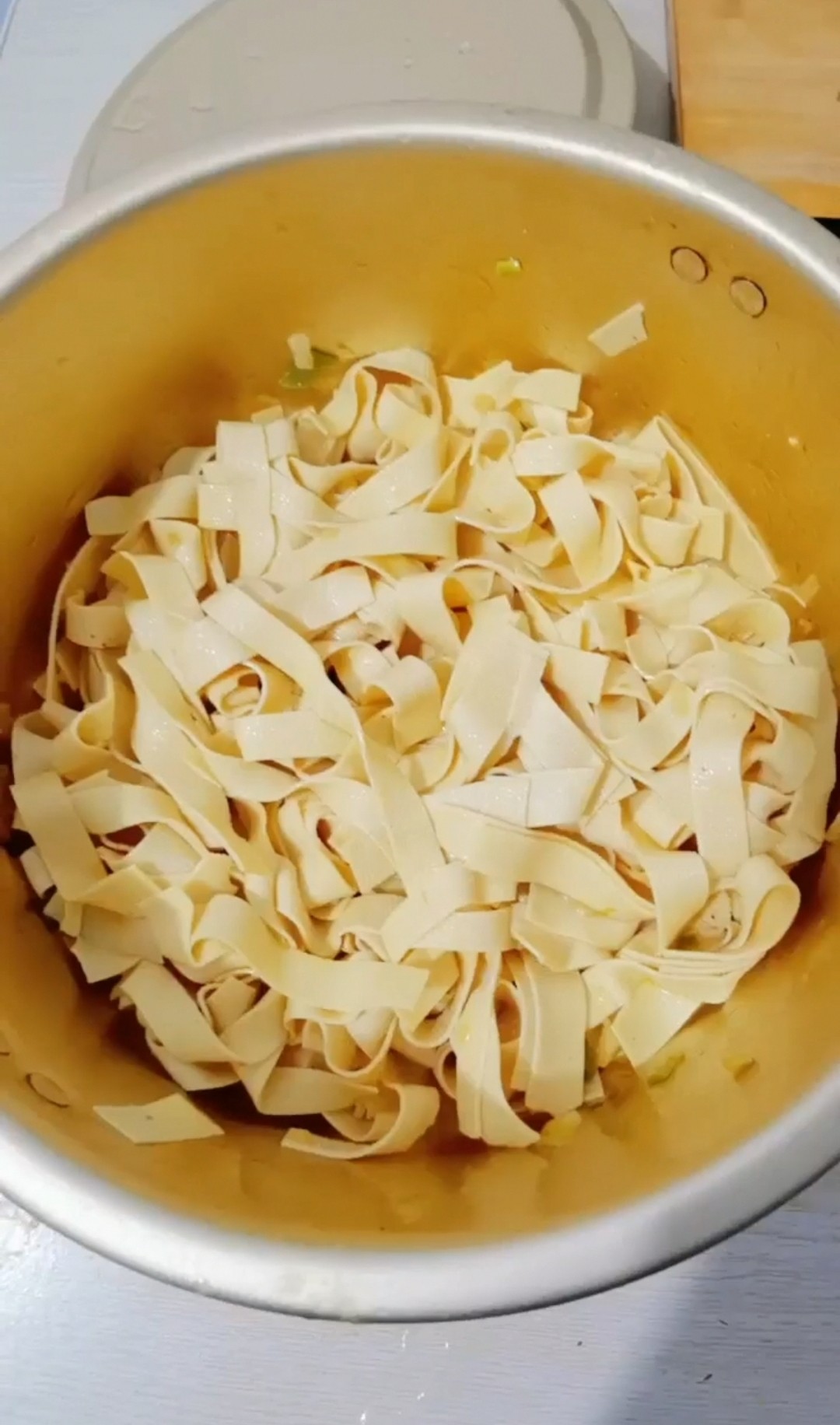 干豆腐炒韭菜的做法-咸鮮味炒菜譜-易網健康養生網 干豆腐炒韭菜的做法-咸鮮味炒菜譜