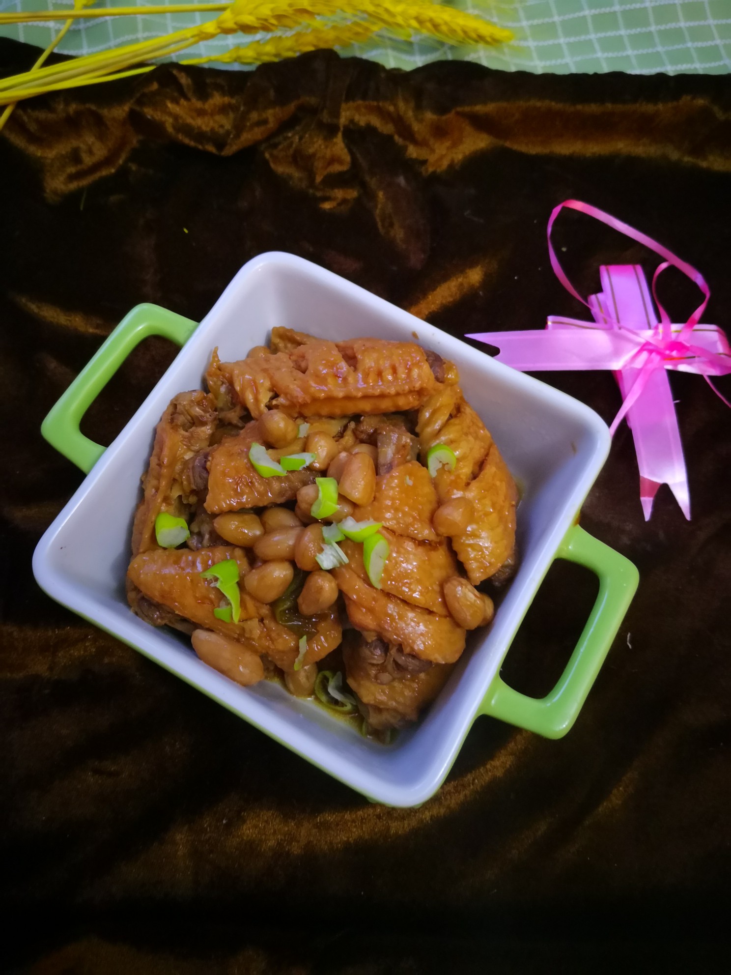 雞翅醬花生米的做法-醬香味醬菜譜-易網健康養生網 雞翅醬花生米的做法-醬香味醬菜譜