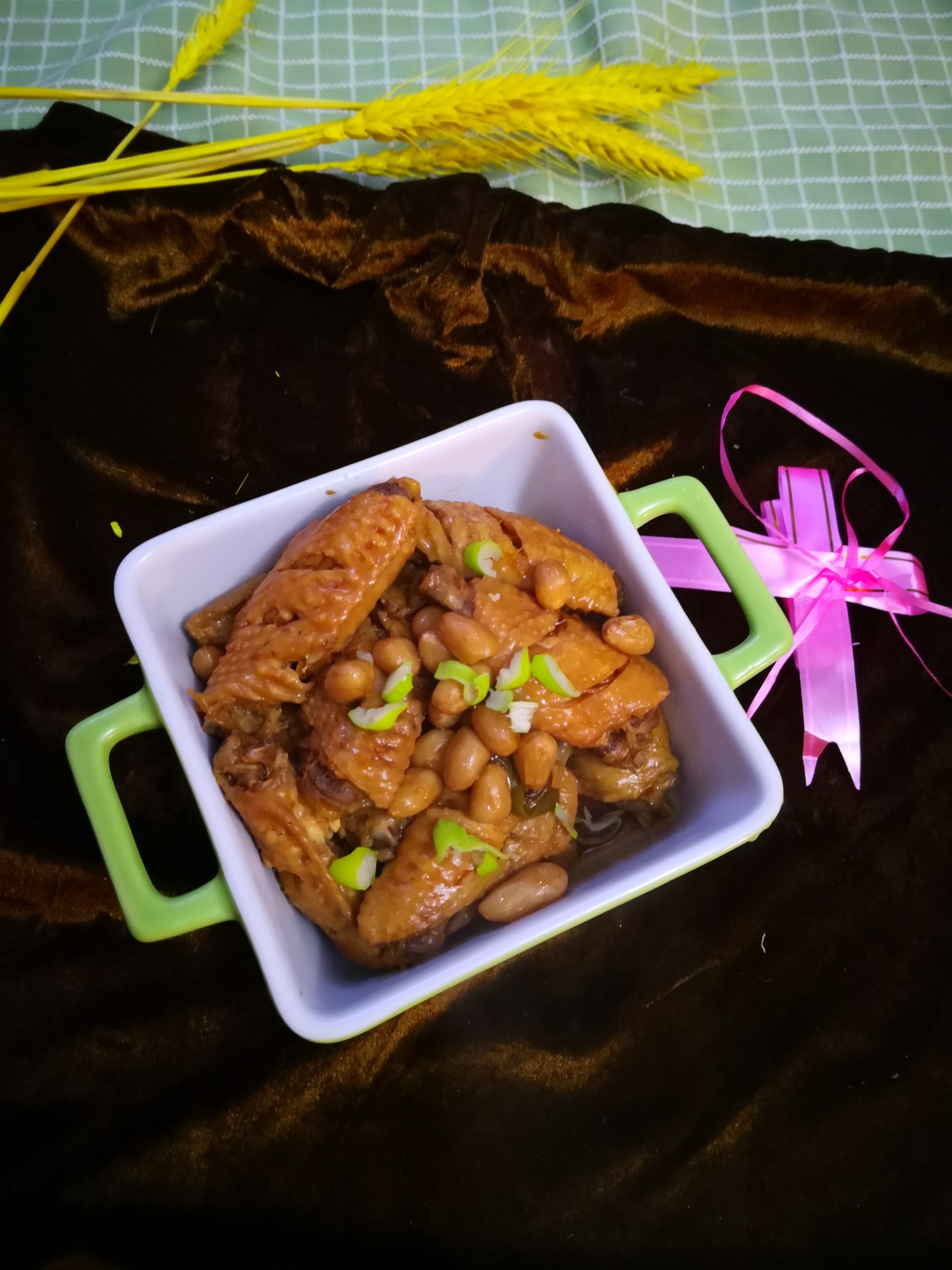 雞翅醬花生米的做法-醬香味醬菜譜-易網健康養生網 雞翅醬花生米的做法-醬香味醬菜譜