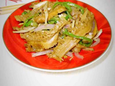 酸筍牛肚的做法-家常味炒菜譜