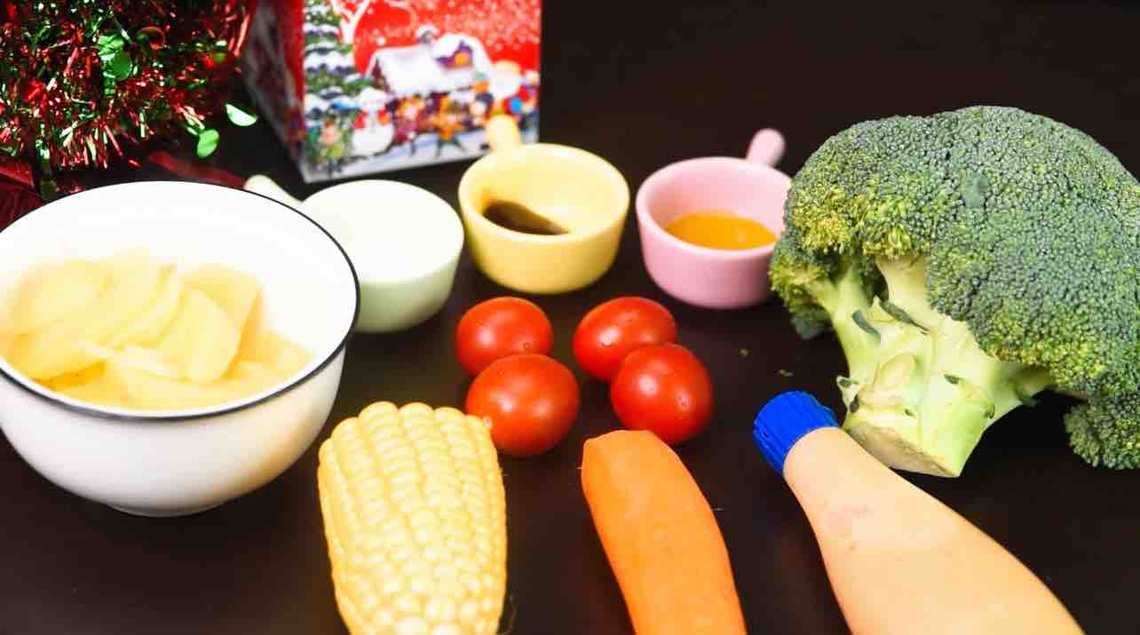 圣誕樹西藍花沙拉的做法-家常味煮菜譜-易網<a href=http://www.jsjjzhkt.cn/ target=_blank class=infotextkey>健康養生</a>網 圣誕樹西藍花沙拉的做法-家常味煮菜譜