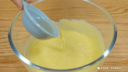 菠菜雞蛋餅  寶寶輔食食譜的做法-家常味烙菜譜