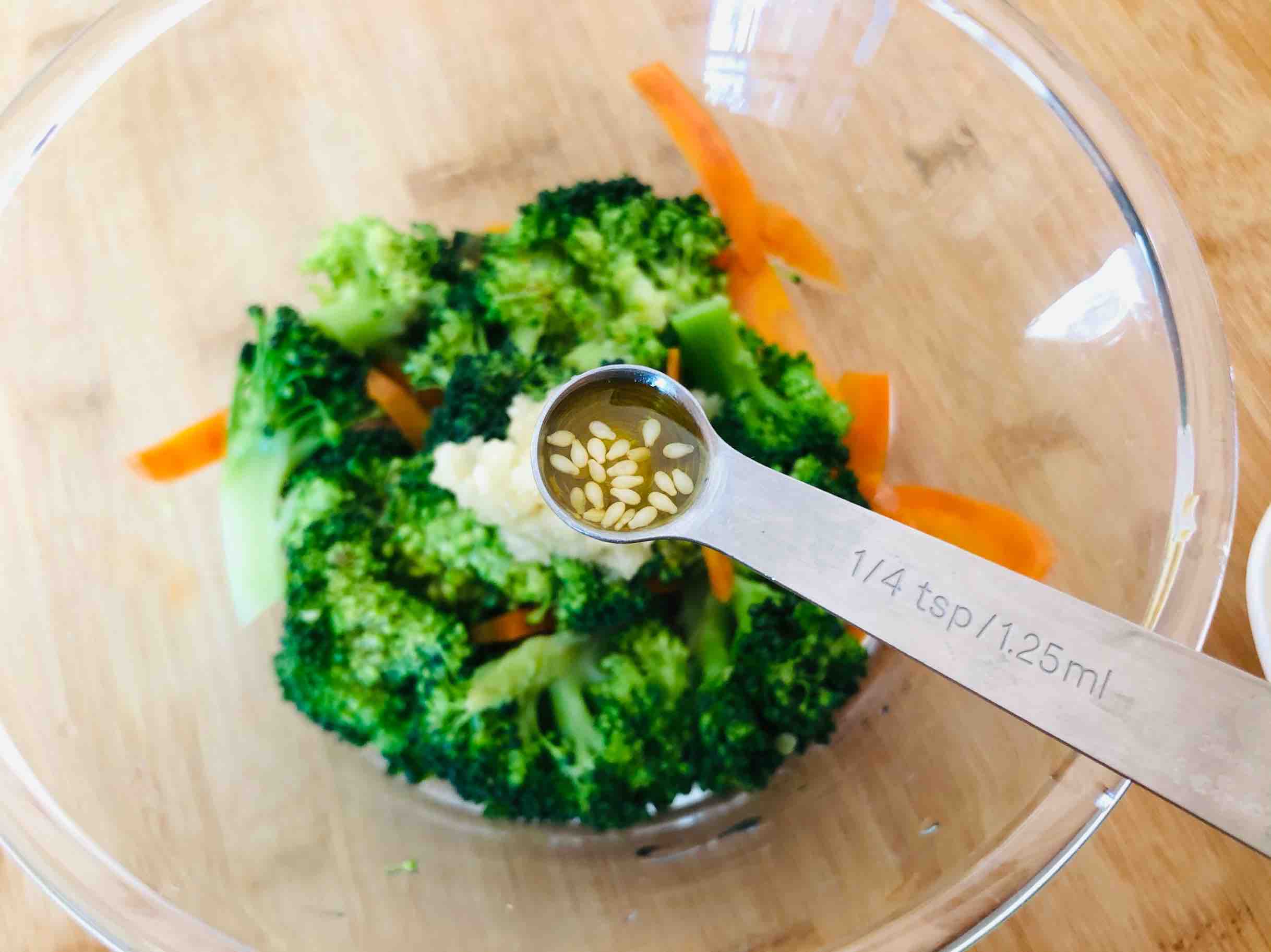 蒜蓉西蘭花的做法-咸鮮味拌菜譜-易網(wǎng)健康養(yǎng)生網(wǎng) 蒜蓉西蘭花的做法-咸鮮味拌菜譜