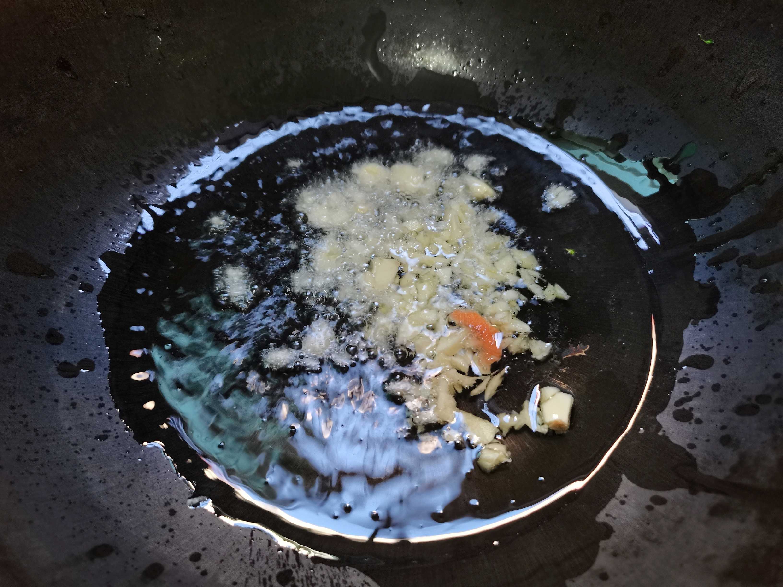 蒜蓉西蘭花的做法-家常味炒菜譜-易網健康養生網 蒜蓉西蘭花的做法-家常味炒菜譜