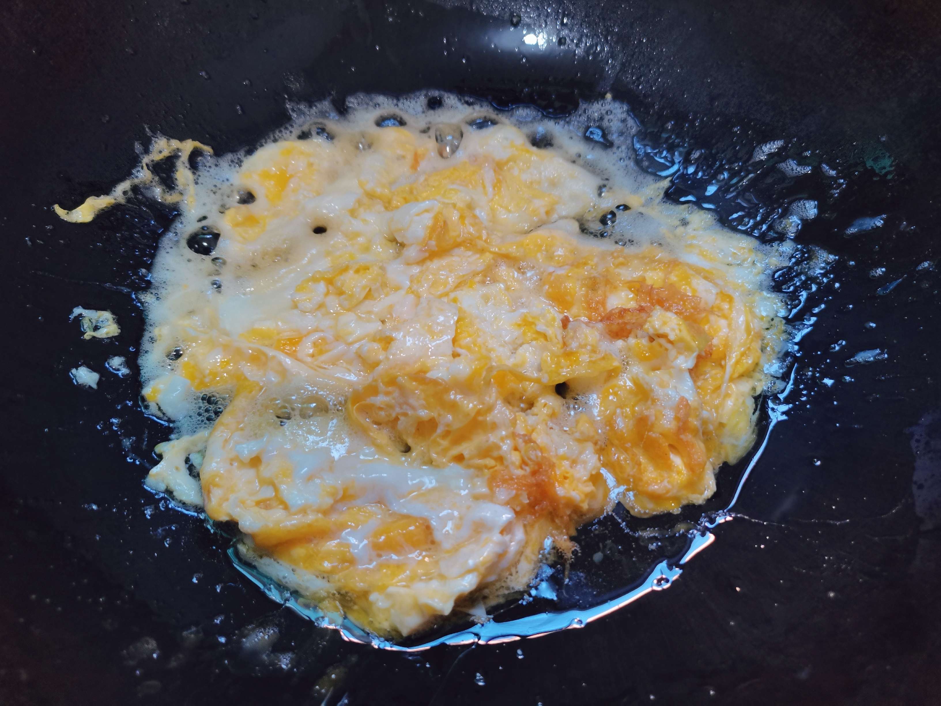 小蔥炒雞蛋，簡單又快手的一道快手菜的做法-家常味炒菜譜