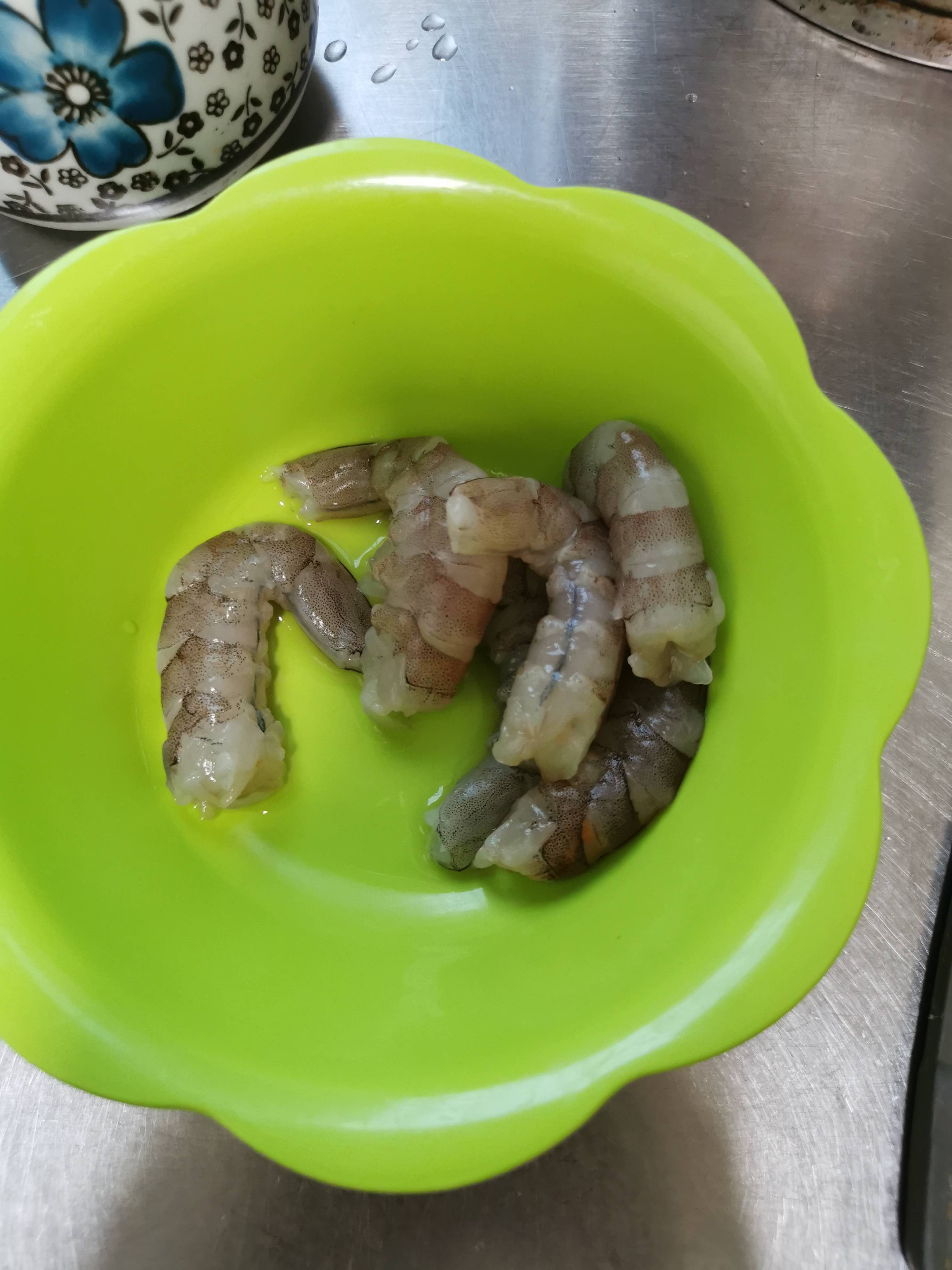 小白菜炒蝦仁的做法-咸鮮味炒菜譜