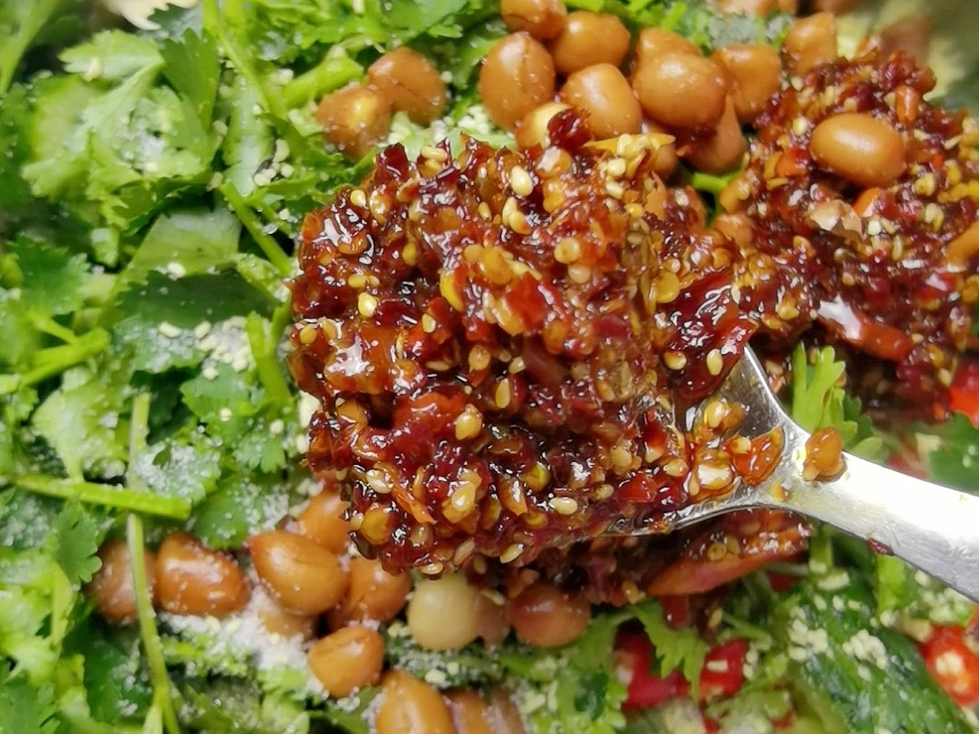 年夜飯涼菜也下飯－拌腐竹，新春宴客吃腐竹得“富足”的做法-酸辣味拌菜譜