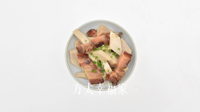 臘肉燜香芋的做法-家常味煮菜譜-易網健康養生網 臘肉燜香芋的做法-家常味煮菜譜